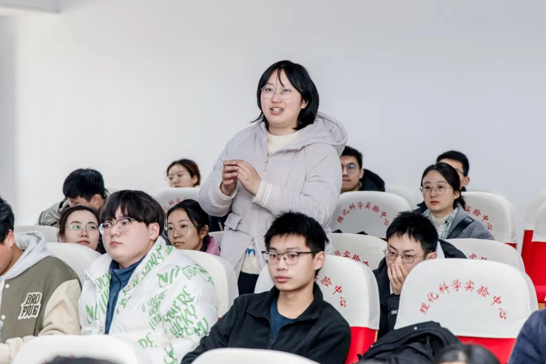 有問(wèn)必答，上機實(shí)操！國儀電鏡高階培訓班順利舉行