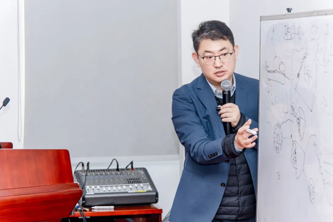 有問(wèn)必答，上機實(shí)操！國儀電鏡高階培訓班順利舉行