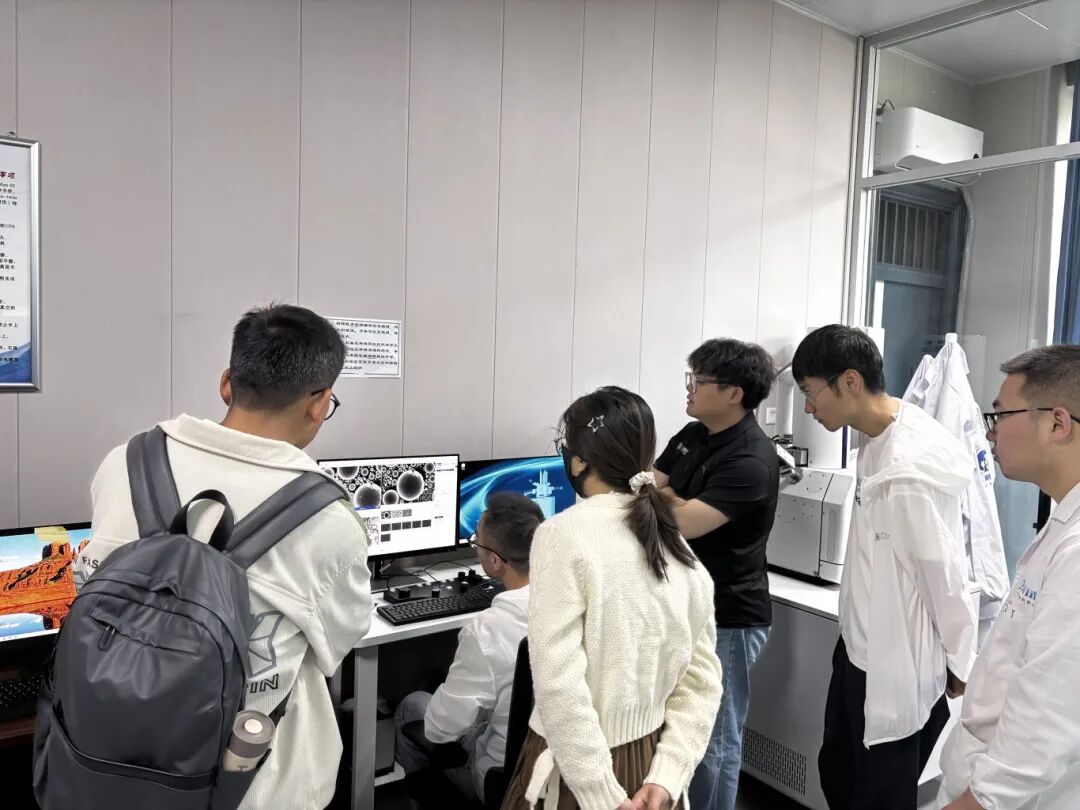 走進(jìn)大西北！【鏡心鏡意】用戶(hù)關(guān)懷周活動(dòng)在新疆大學(xué)、蘭州交通大學(xué)成功舉辦