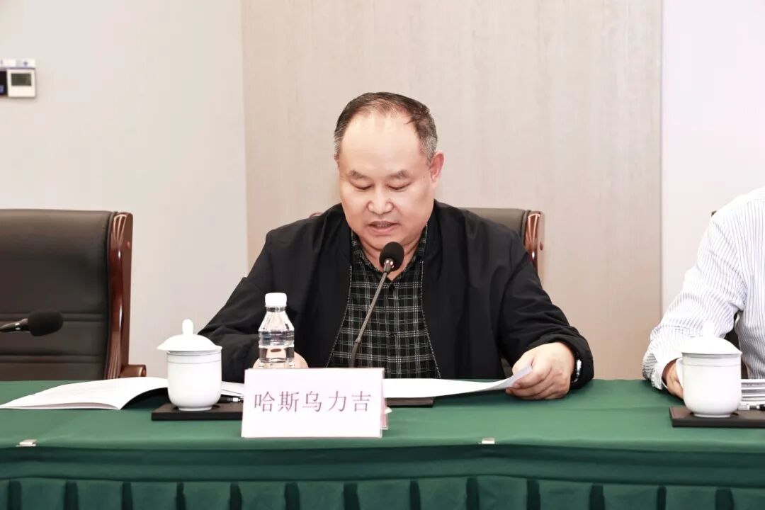 豫皖能源材料前沿技術(shù)研討會(huì )成功舉行