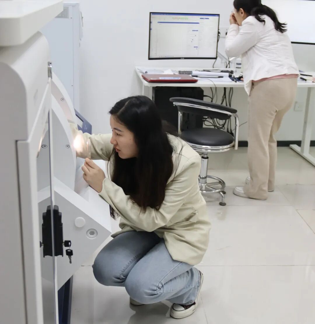 系統全面 理實(shí)交融！國儀量子EPR交流會(huì )福州大學(xué)站成功舉行