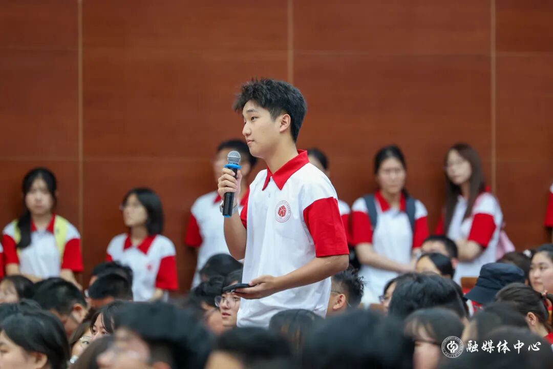 法国小伙马库斯在京分享会座无虚席