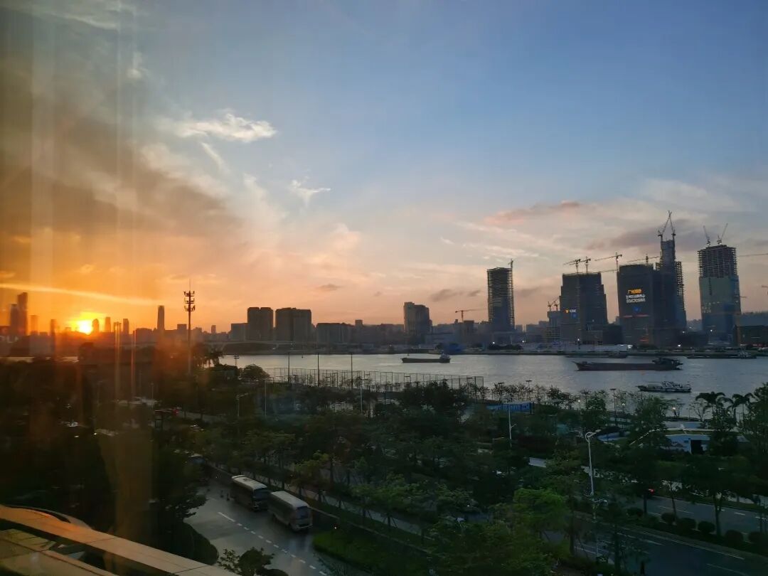 面对内卷，选择躺平？(如何面对内卷 维舟)