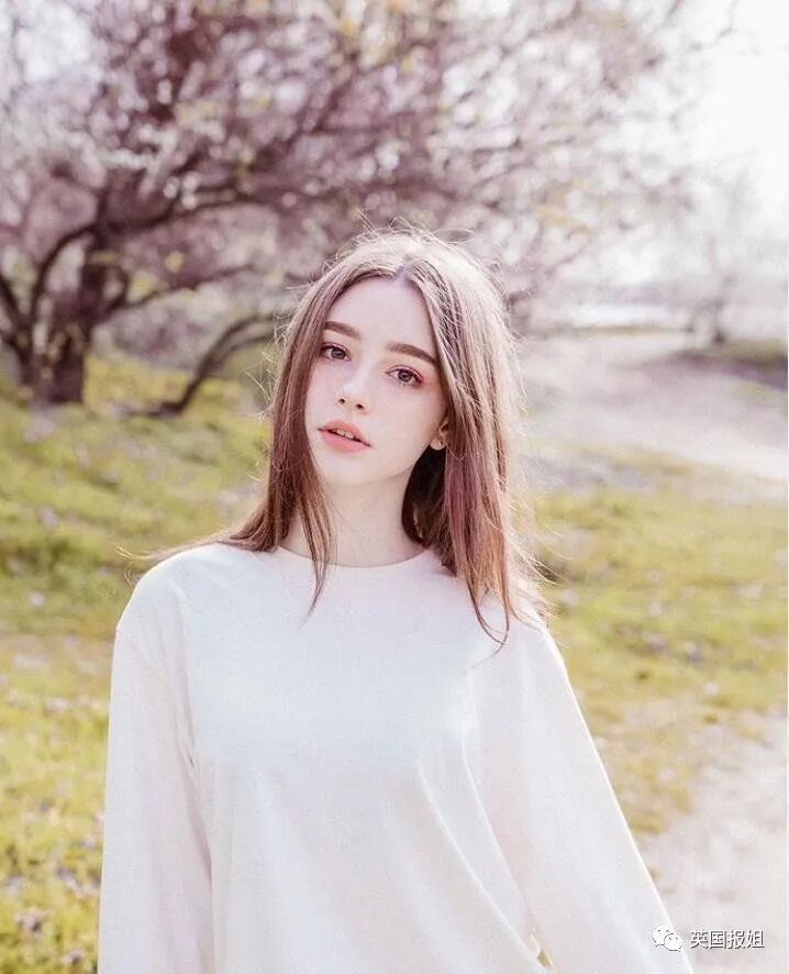 【美女】俄罗斯模特颜好身材辣火遍全网！网友：她是仙女吗？（组图） - 14