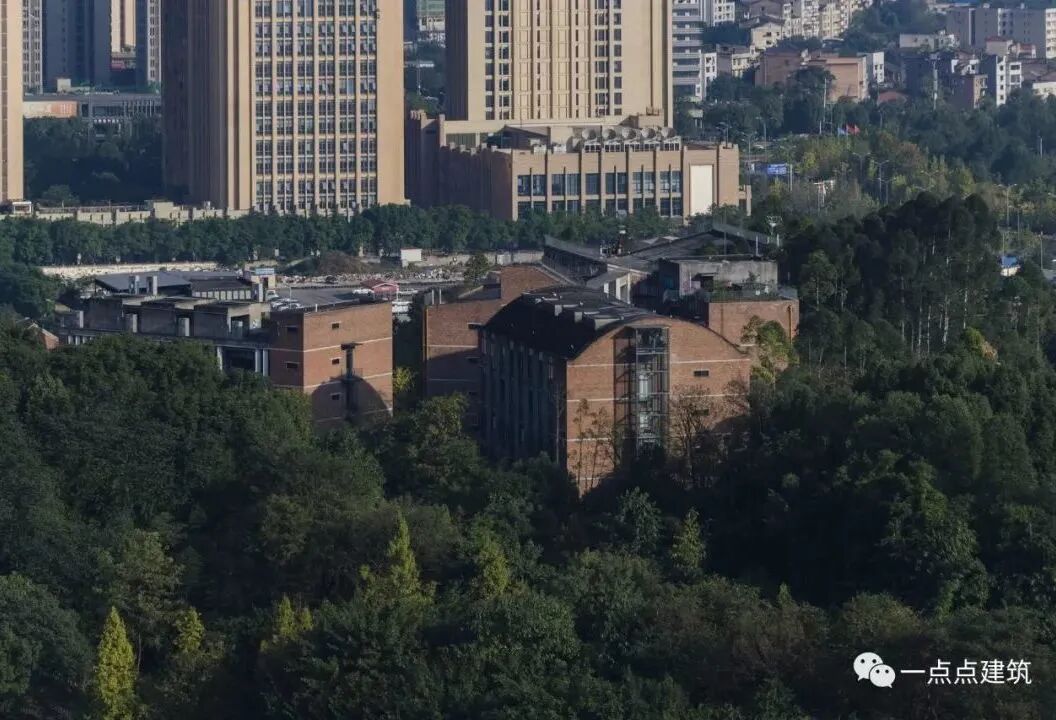 科学城迎新 | 四川美术学院新生入学指南来袭,请注意查收_校园_广场