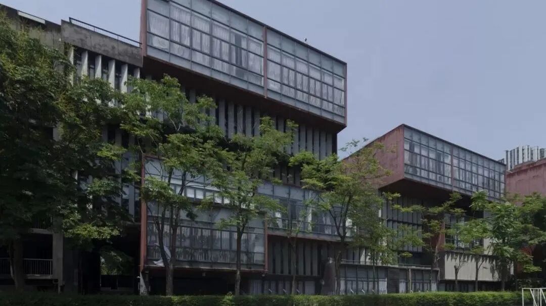 科学城迎新 | 四川美术学院新生入学指南来袭,请注意查收_校园_广场