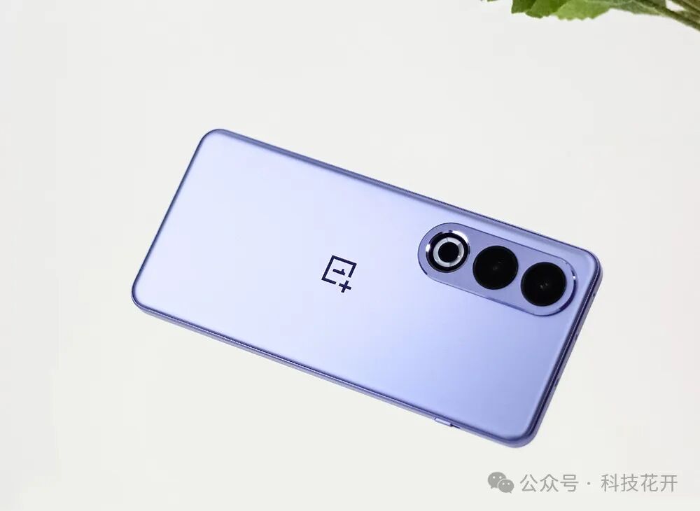 三千元内可以“闭眼买”的3款手机，几乎零差评，都是真香机