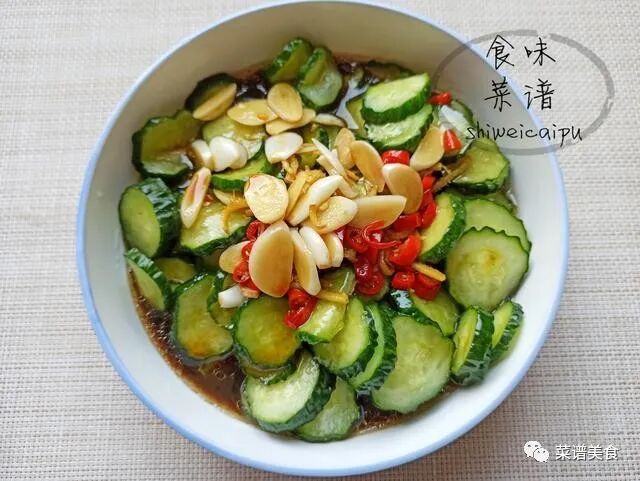 腌黄瓜怎么腌才好吃，用这个方法，俩小时就能吃，脆爽可口