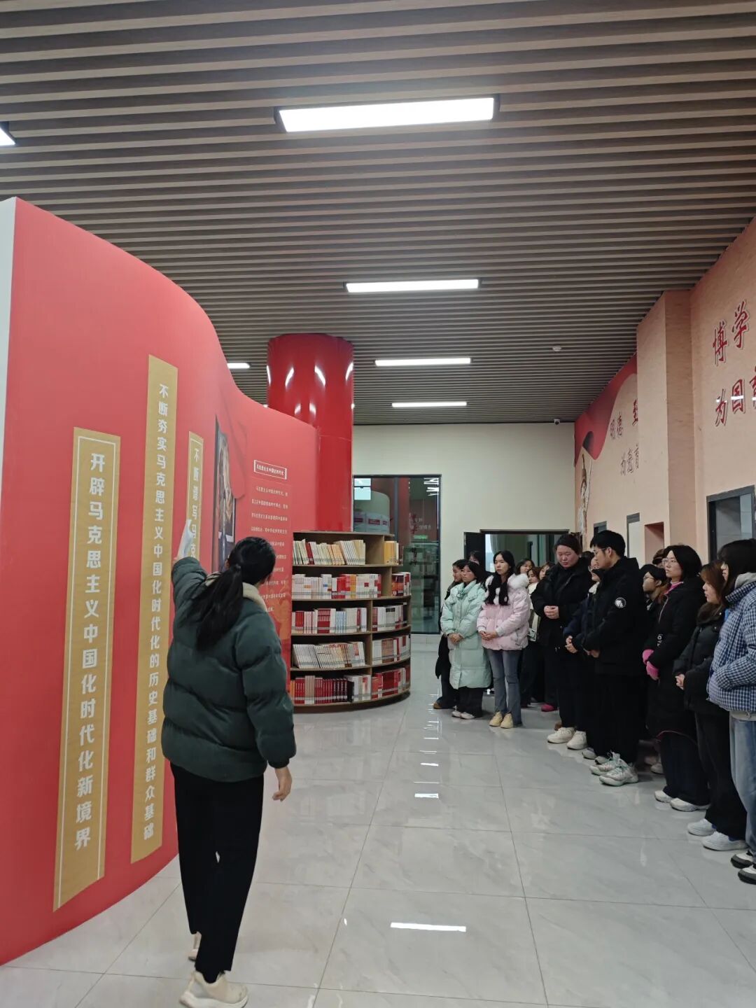 “真理之光·时代之路”丨马克思主义中国化历程沉浸式学习活动