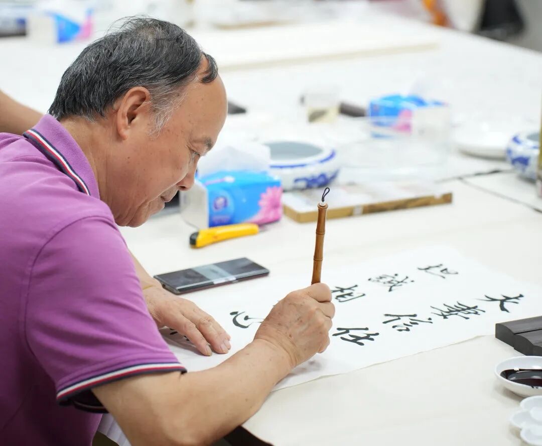 當細胞科技邂逅水墨丹青：蘭伯艾克斯開啟跨界健康雅集