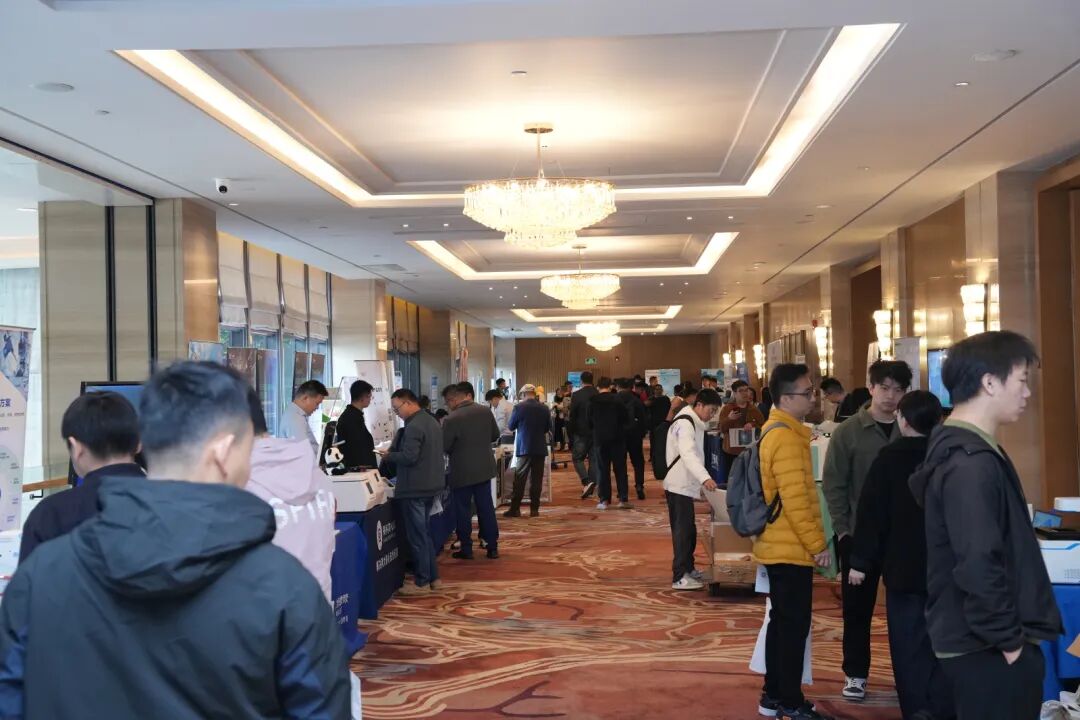 蘭伯艾克斯丨2024華南科學(xué)儀器行業(yè)年會圓滿結(jié)束：精彩回顧與展望