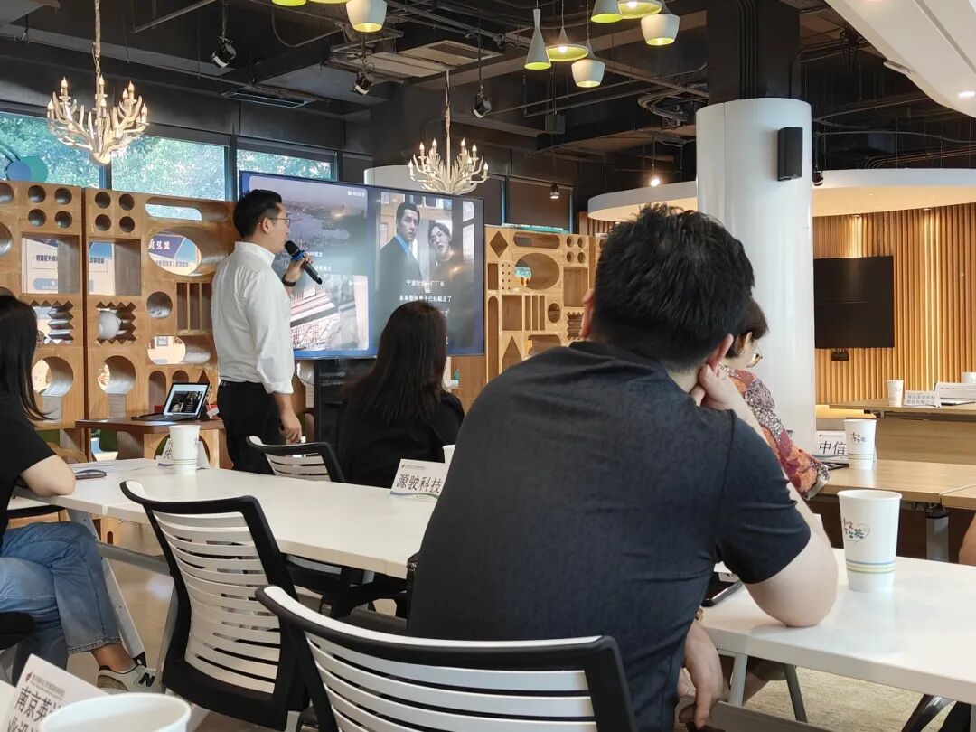 蘭伯艾克斯丨小文下午茶：攜手共航，助力企業(yè)出海新篇章！