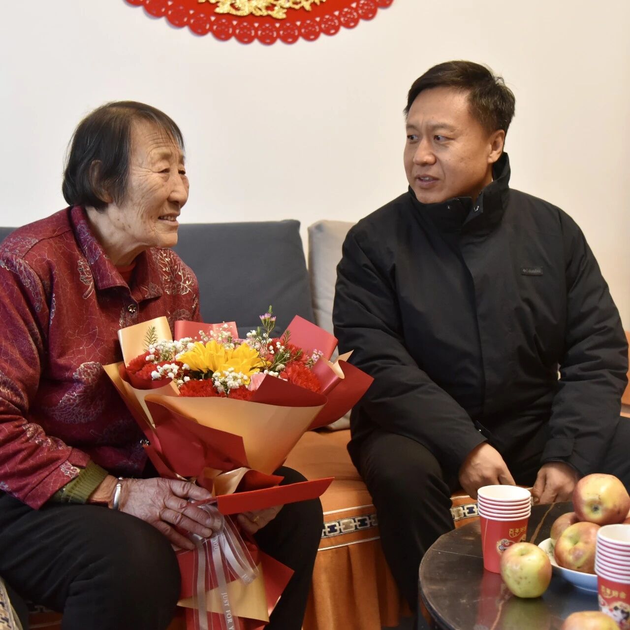 【焦点聚】张耀深入基层开展节前走访慰问活动