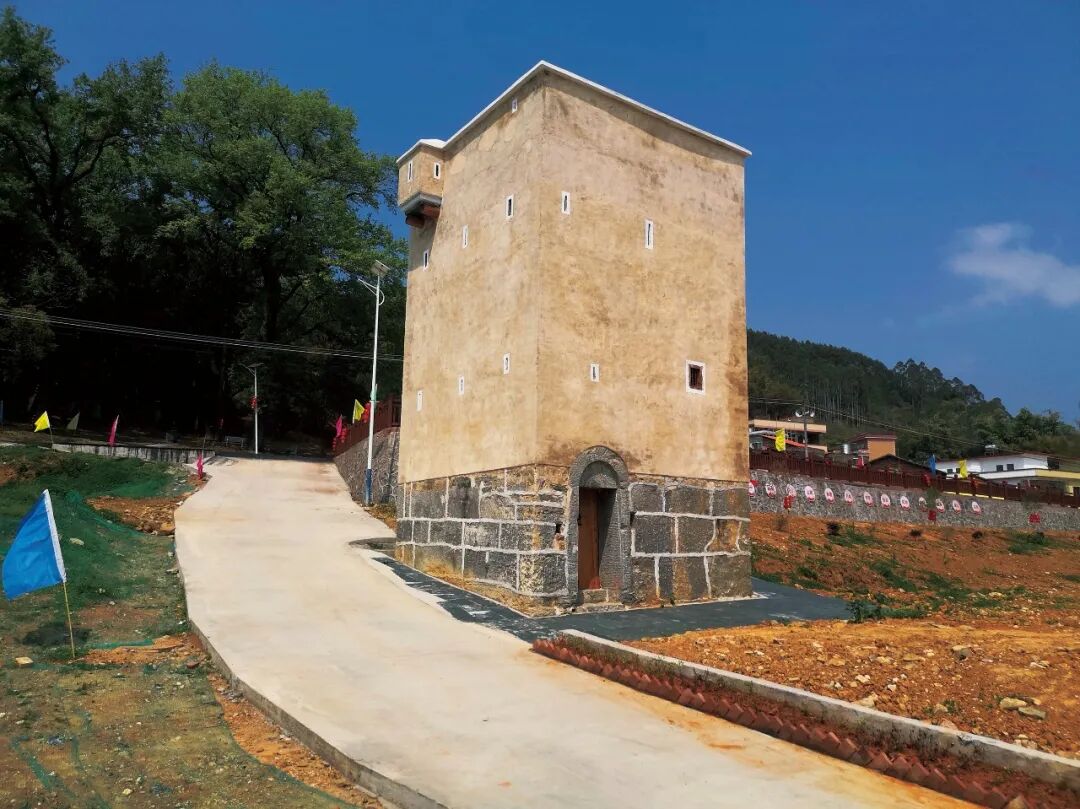 1927年12月,中共广东省委委员欧日章为了贯彻八七会议中关于土地革命