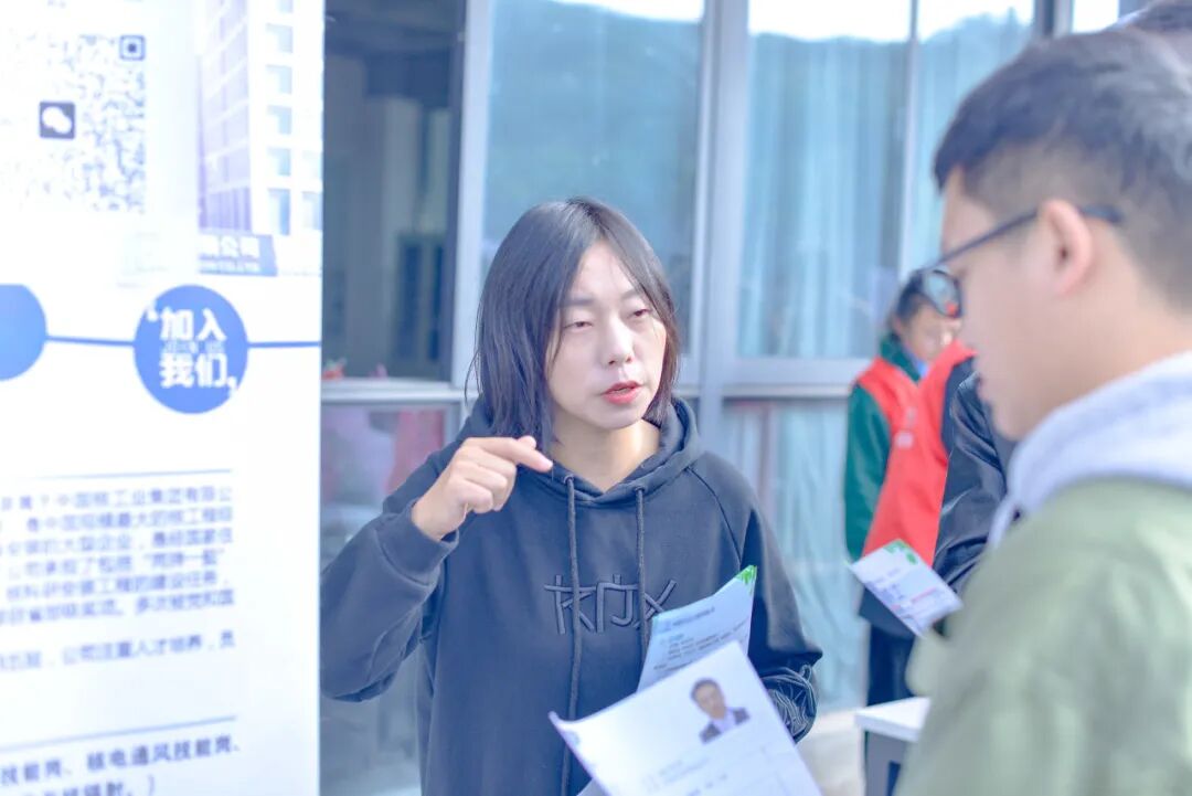 100余家单位，2000余个岗位！川科学子与心动的offer“双向奔赴”！(图4)