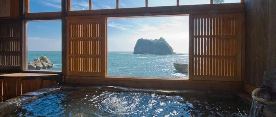 好冷啊！来这些神仙般的温泉酒店吧（中日皆有）