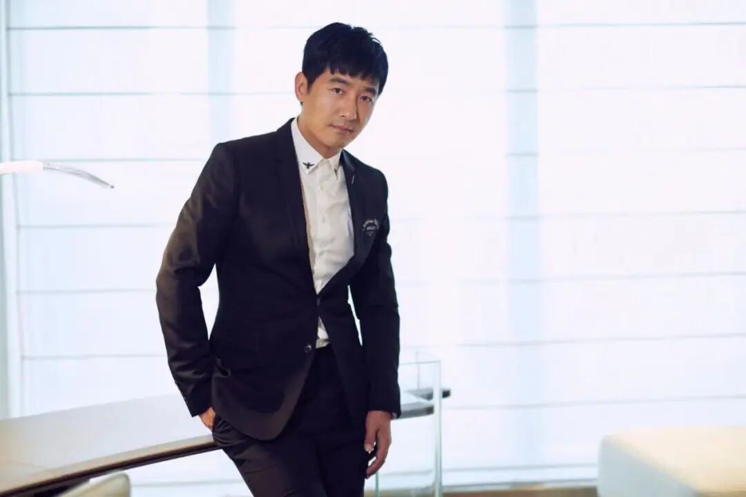 16年后,再看程莉莎用卑微换来的婚姻,才明白她为何执意嫁郭晓东