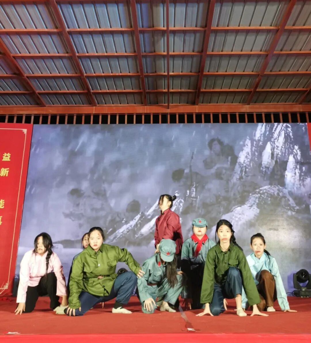 【精彩回顾】一键直达！2024年元旦文艺晚会隆重举行！(图20)