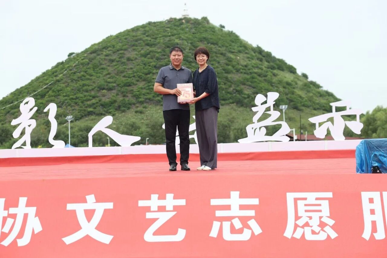 “电影人公益示范行”中国电影家协会文艺志愿服务走进内蒙古通辽 第28张