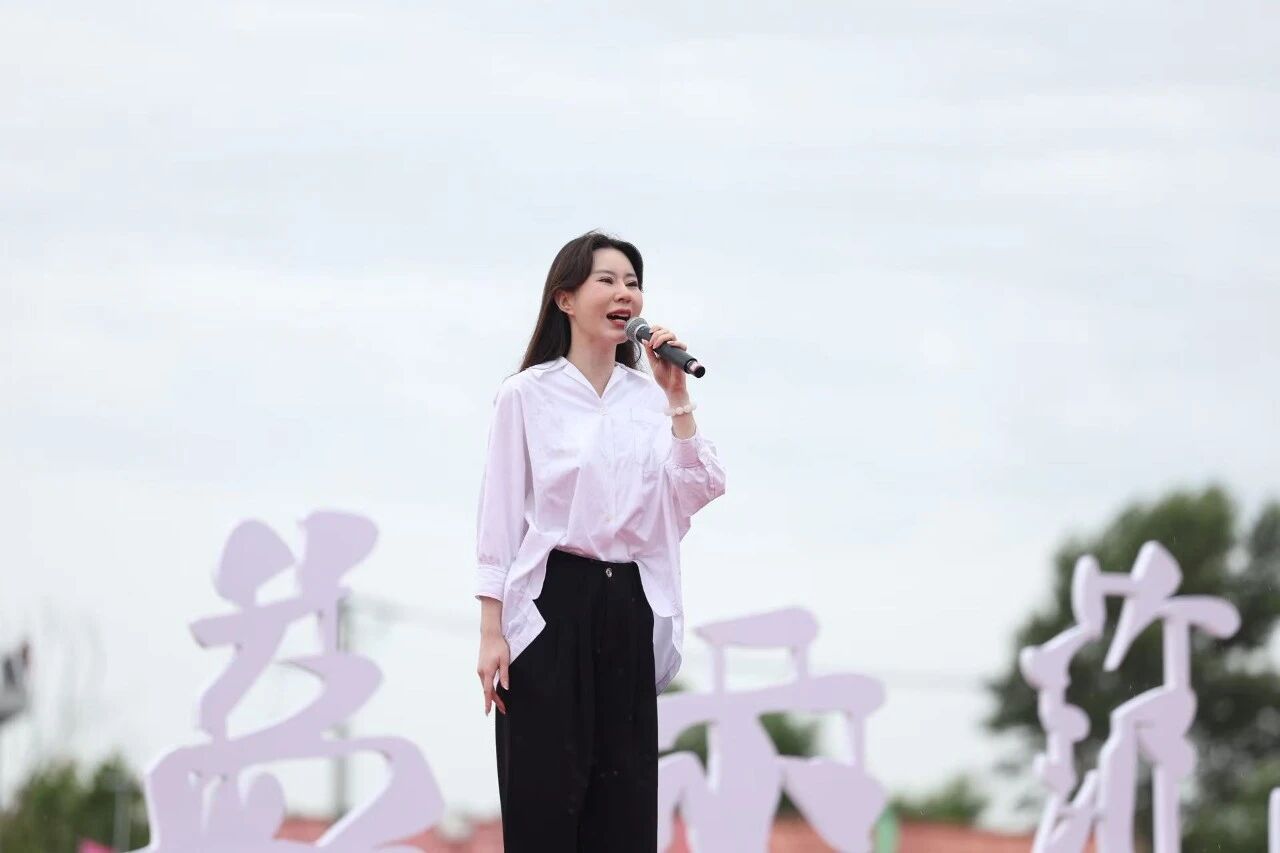 “电影人公益示范行”中国电影家协会文艺志愿服务走进内蒙古通辽 第22张