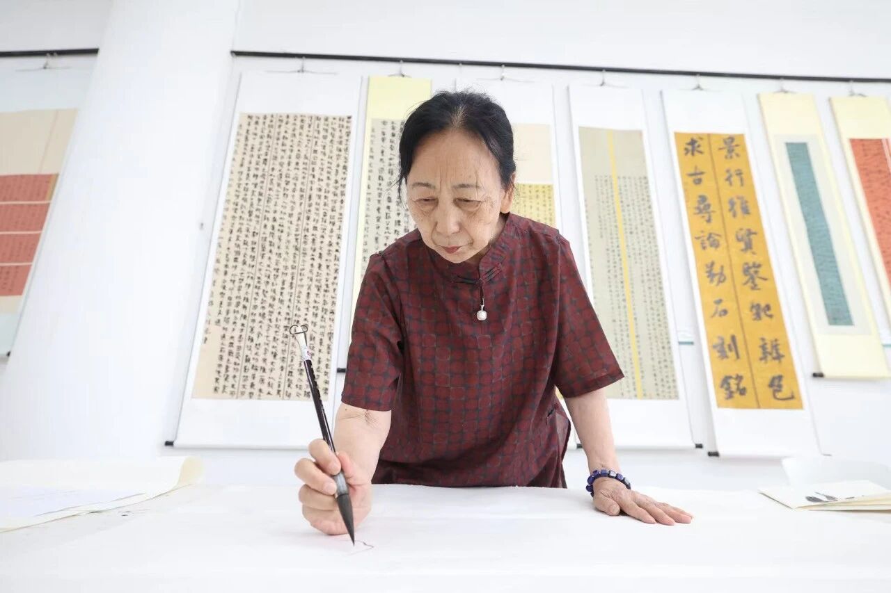 “电影人公益示范行”中国电影家协会文艺志愿服务走进内蒙古通辽 第13张
