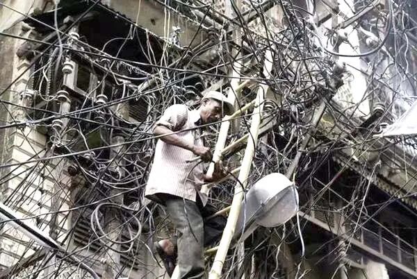 印度偷电 (2).jpg