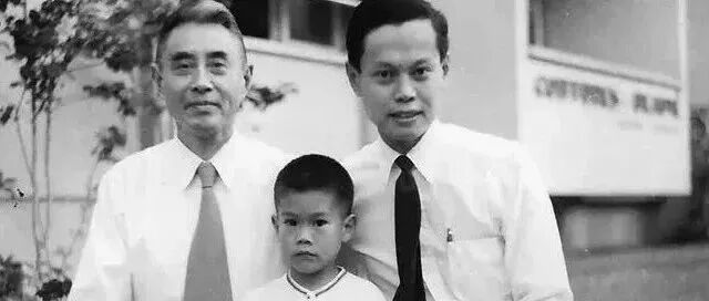 杨振宁：父亲和我