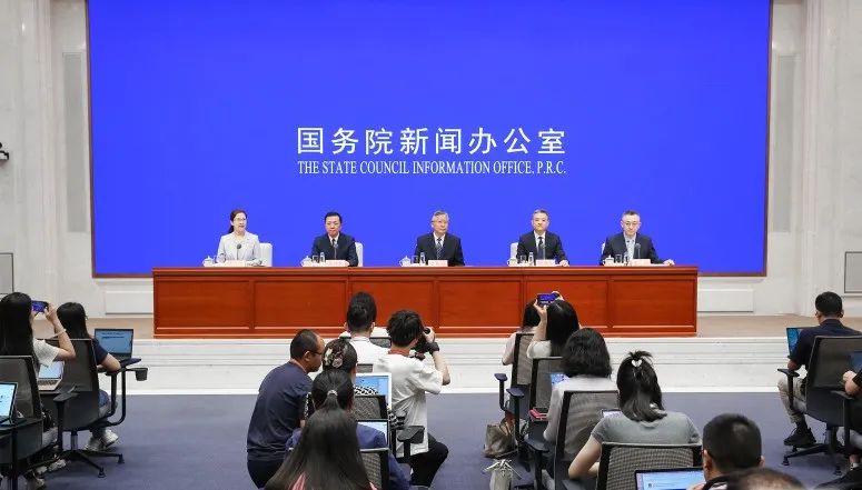 【行业动态】司法部：加强立法协同推进降碳 会同生态环境部制定出台《碳排放权交易管理暂行条例》