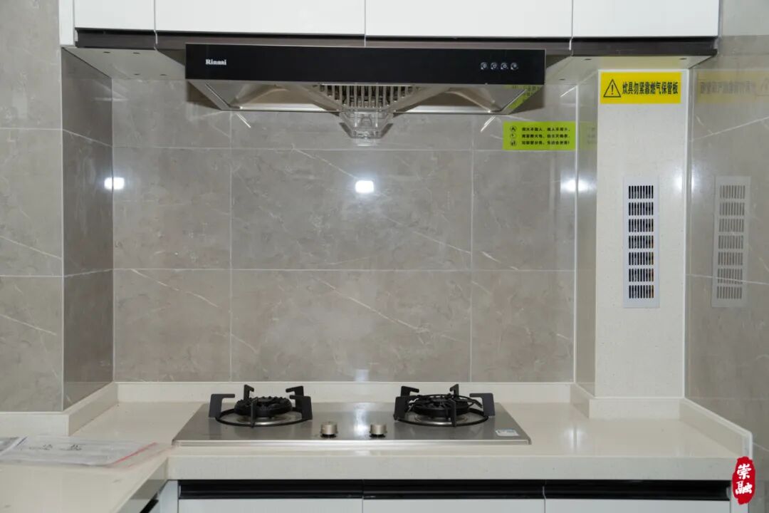 zq1203怎么使用崇明45套公租房交付使用，现开始对外供应_https://www.jmylbn.com_新闻资讯_第10张