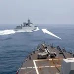 视频曝光！第一视角感受中国海军拦截挑衅的美军驱逐舰丨图说军事