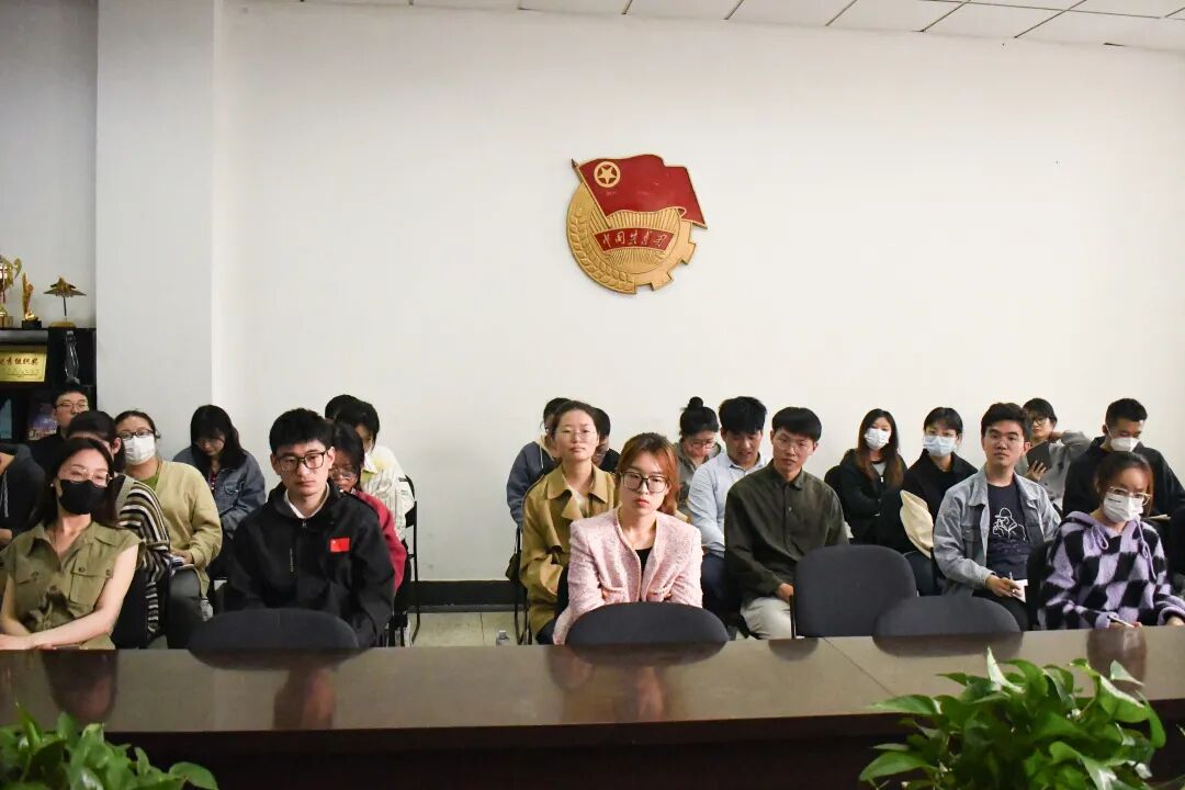 扬州大学商学院研究生院_扬州大学商学院考研_扬州大学商学院研究生招生官网