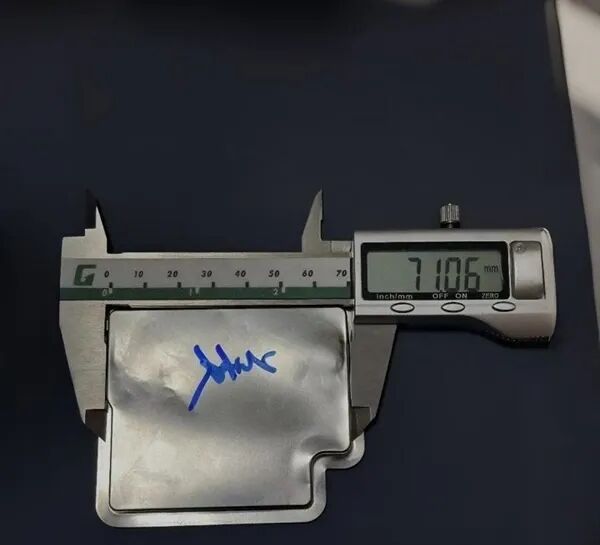 iPhone 17 Pro Max内部结构曝光：主板改为横向设计