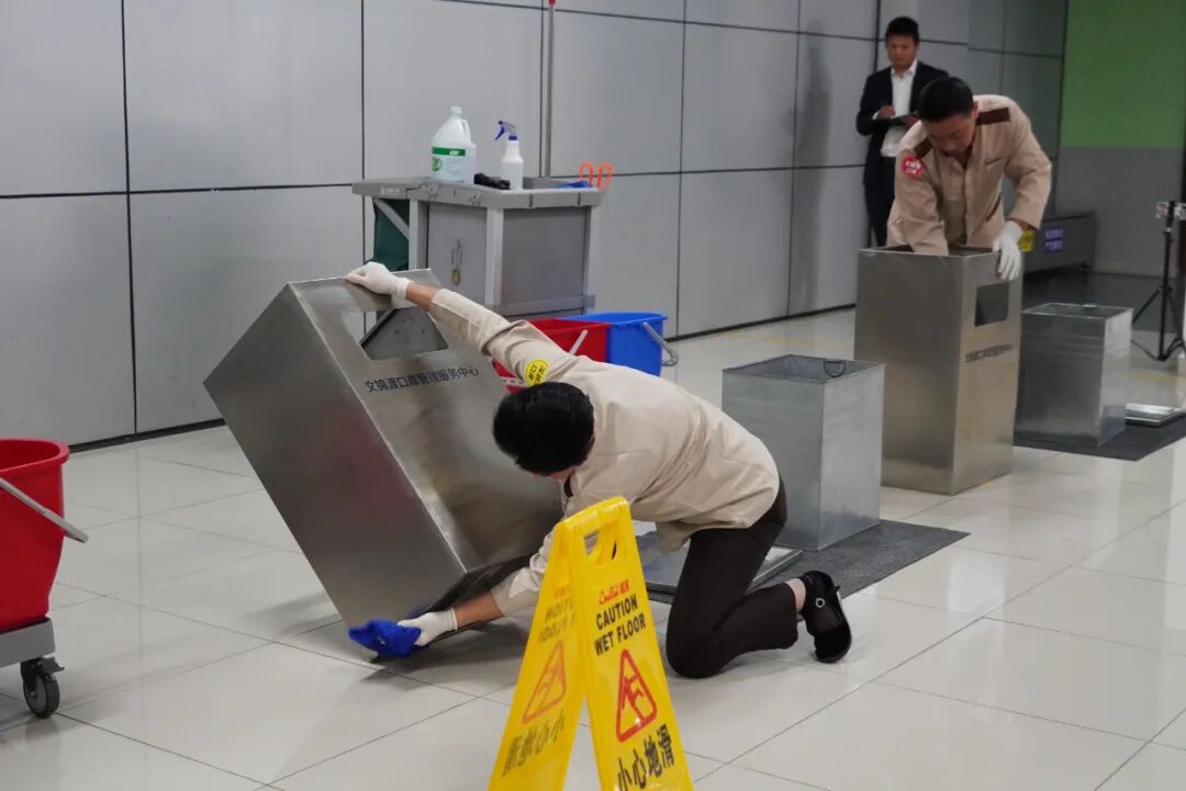 转发 | 特发口岸第一届保洁技能比赛举办