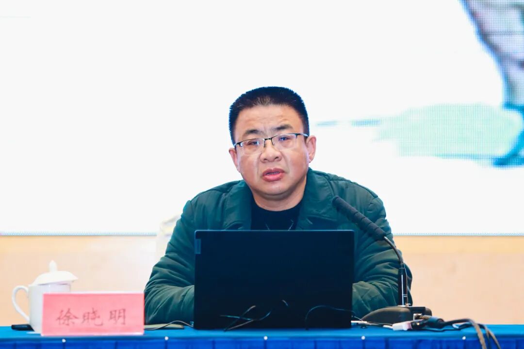 报告会上,徐晓明从行政复议制度的演进,受理范围,监督体系以及复议