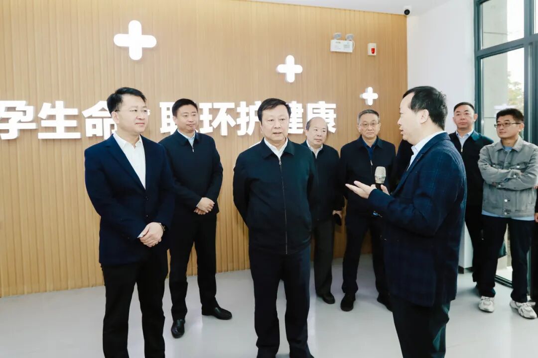 邗江发布张耀武来邗参加市人大代表与选民统一见面日活动