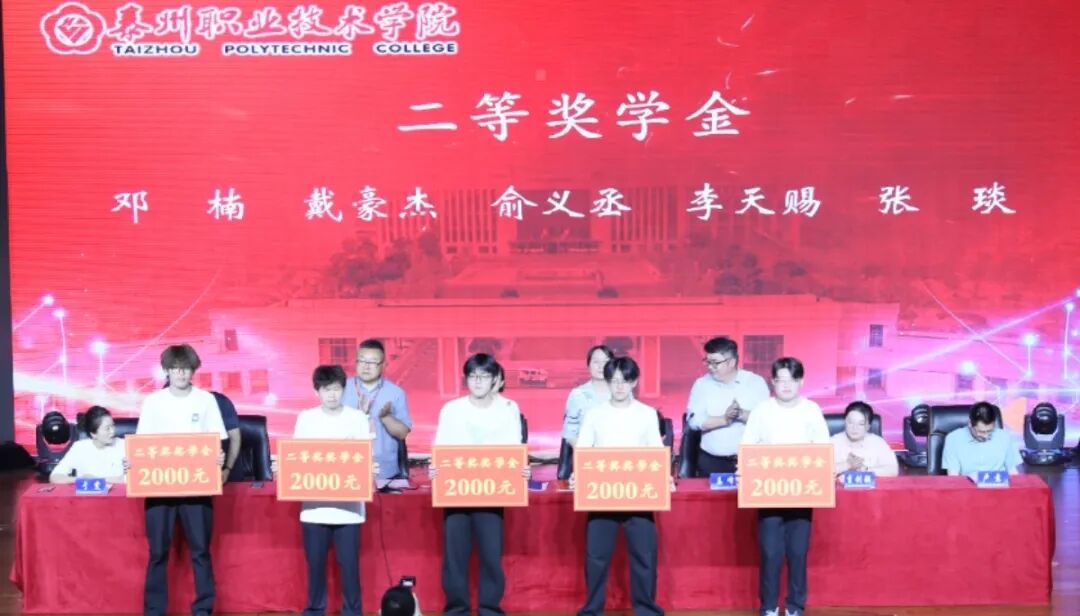 a2a9755d-e2ad-43cf-bf0d-12e71b436c5c.jpg