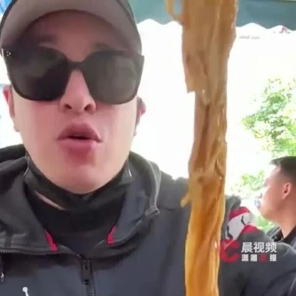 潘玮柏狂炫5碗面带火成都老面馆,老板称客流量翻3倍急招2名员工,劝退粉丝:避免浪费,一般最多吃3碗