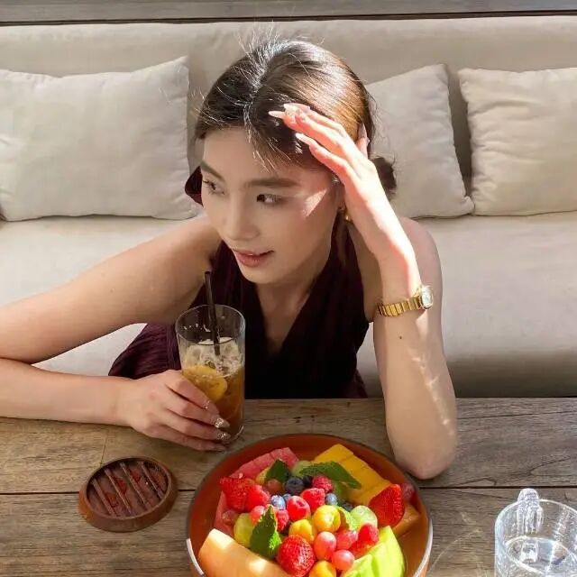 我是李李老板