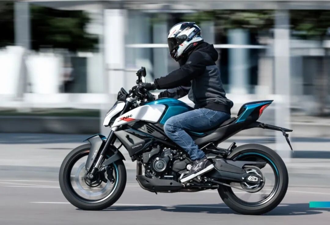 接连降价的春风450nk是否值得入手街车简鉴第2期