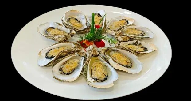 炭烤生蚝。