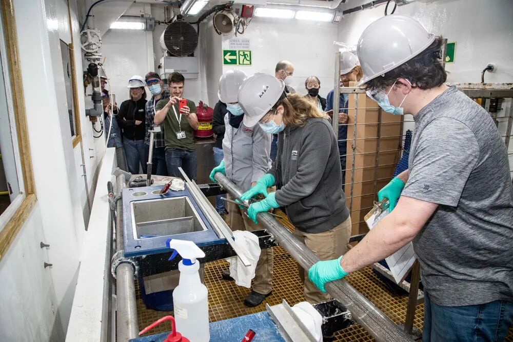 船－岸连线|“探寻亚特兰蒂斯深部生命极限”IODP 399航次科普直播预告