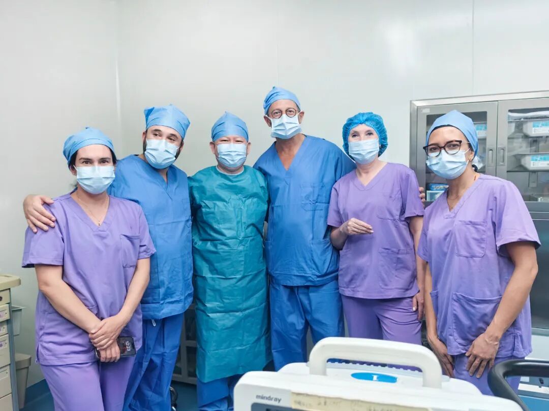 意大利眼科怎么样五国眼科专家莅临我院深度参访，与李绍伟教授共探国际前沿技术_https://www.jmylbn.com_新闻资讯_第6张