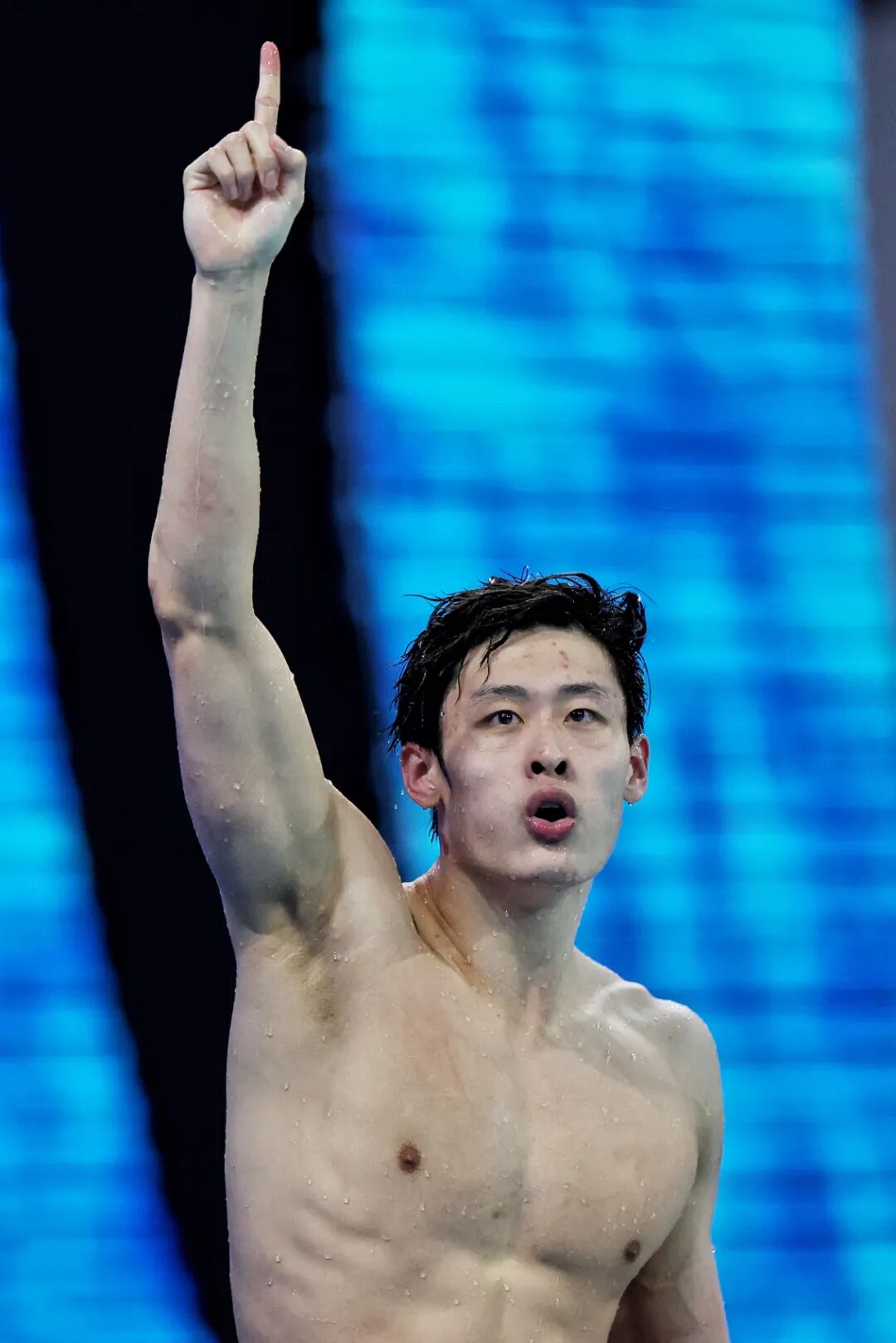 徐放200米蝶金牌