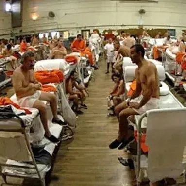 为什么美国监狱禁止囚犯自慰？