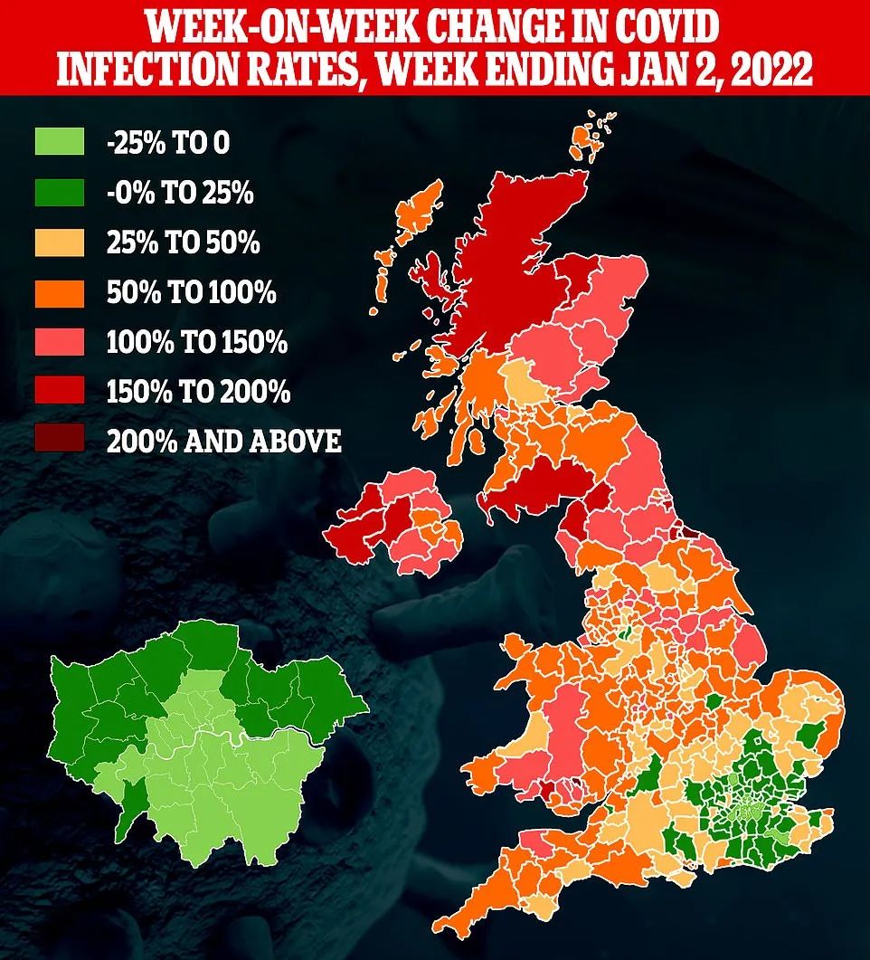 所英国大学宣布网课！英国最新疫情热点地区曝光！专家称没有第4剂疫苗接种必要！今日新增近15万例！"