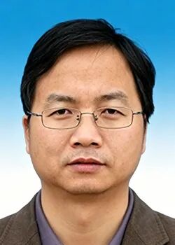 吴易明教授