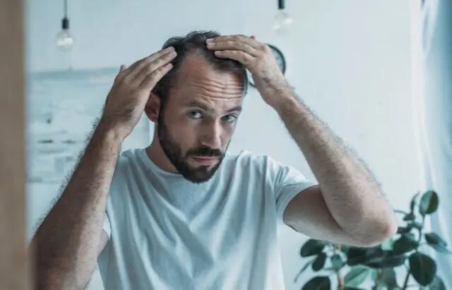 点痣后结痂掉了又结痂_头皮结痂又抠掉又结痂怎么治_疤痕性体质抠了结痂