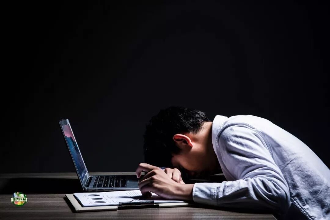 医学研究也证明,当人处于沮丧,悲观和冷漠状态时,体内的复合胺和