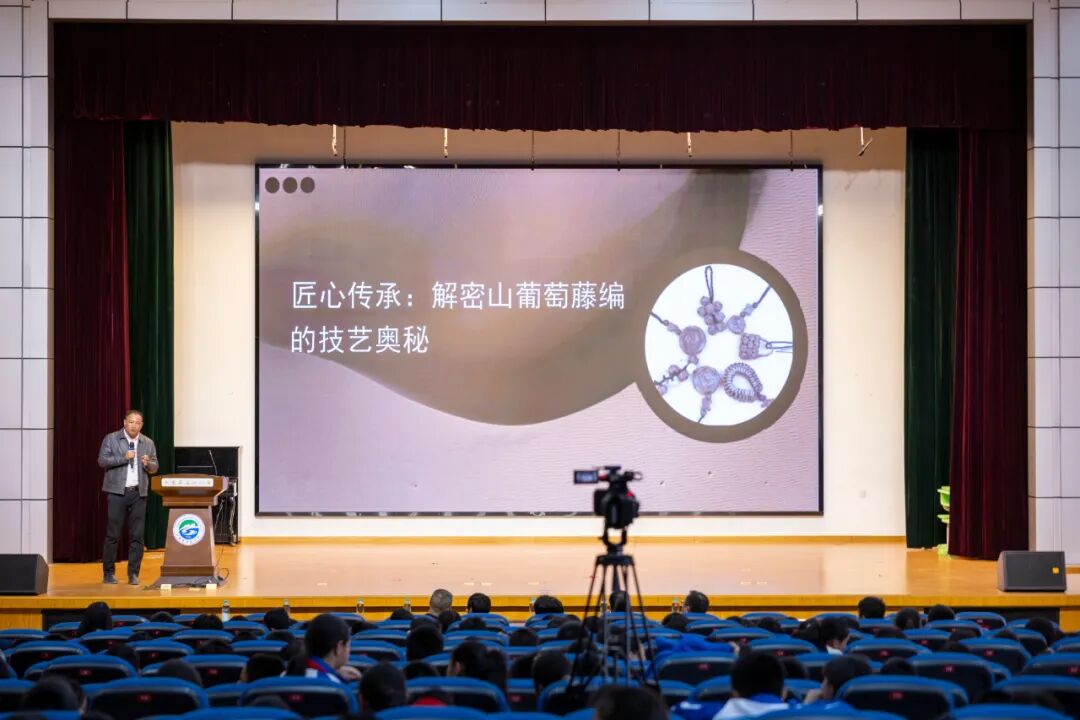 闽都文化名家讲（第132期） | 藤条跃指尖 非遗润童心