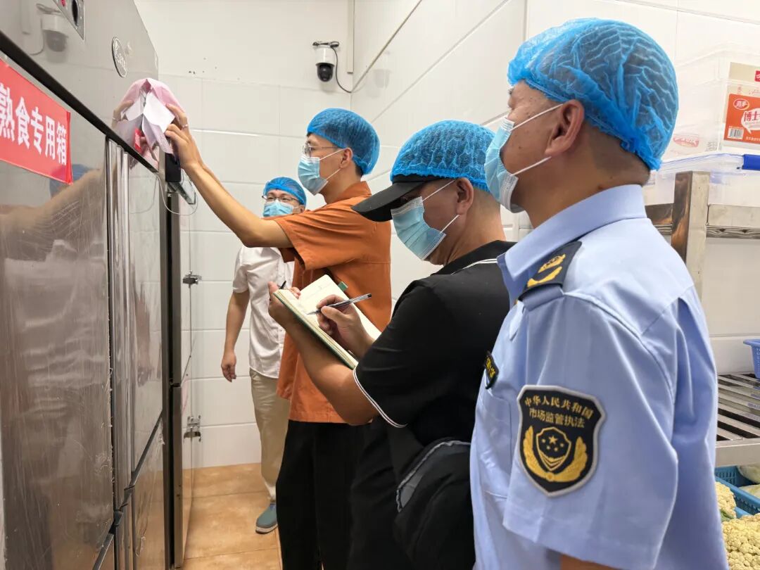 护校 “食” 力上线！福州四部门 “突击” 检查校园餐！_护校 “食” 力上线！福州四部门 “突击” 检查校园餐！_